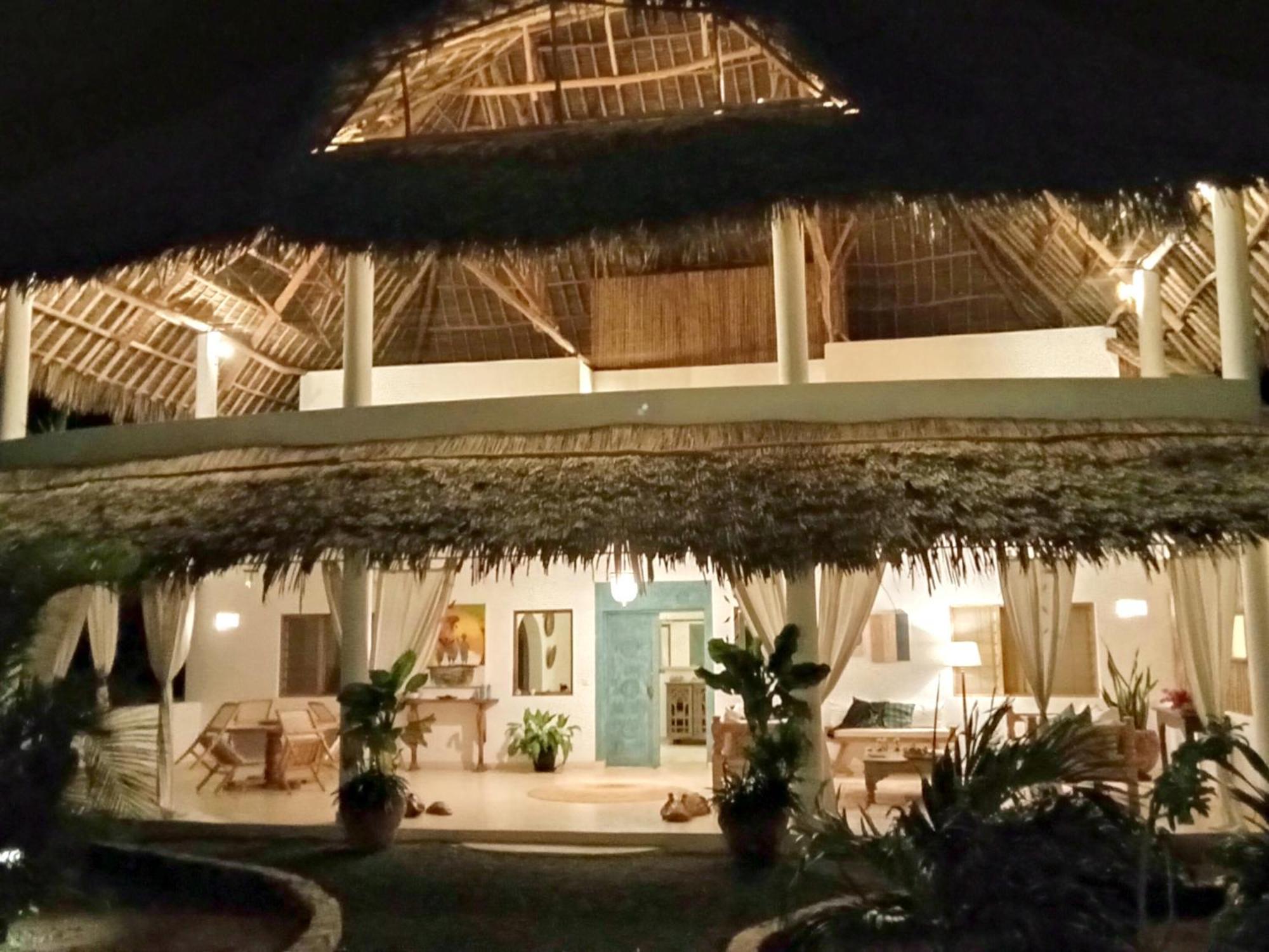 Shira House Bed & Breakfast Watamu Exterior photo